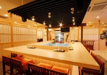 うず潮屋 関内店の画像
