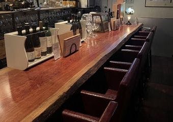 北新地の隠れ家で、ワインと共に特別な時間を心ゆくまでお楽しみください