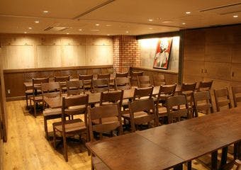 BEER HOUSE �X�K