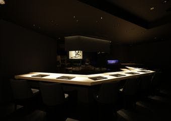 【VIP個室完備】五感で味わう、銀座の極上和牛と旬の恵みを堪能するひととき