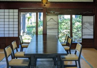 自然相手のくつろぎで
田舎料理をごゆっくりと
お楽しみください。