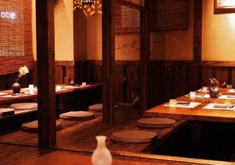 �₵���Dining����