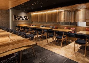 おばんざい・炙り焼き・酒 菜な 渋谷マークシティ店の画像