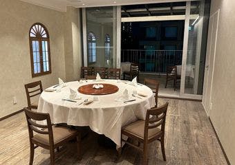 贅沢な一皿で中華の真髄を味わう、中国飯店の系列店で特別な時間を