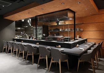 炭火焼鳥 しげ 金山店の画像