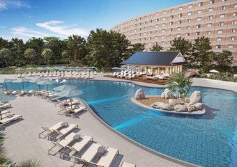 ガーデンプールレストラン ヒルトン東京ベイの画像