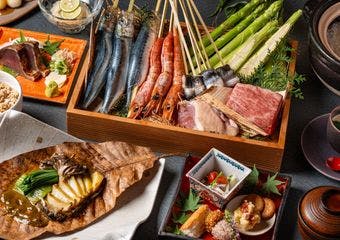 火の魅力を五感すべてで味わう、大人のための囲炉裏会席処