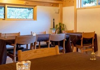 Slow Food Restaurant 5+の画像