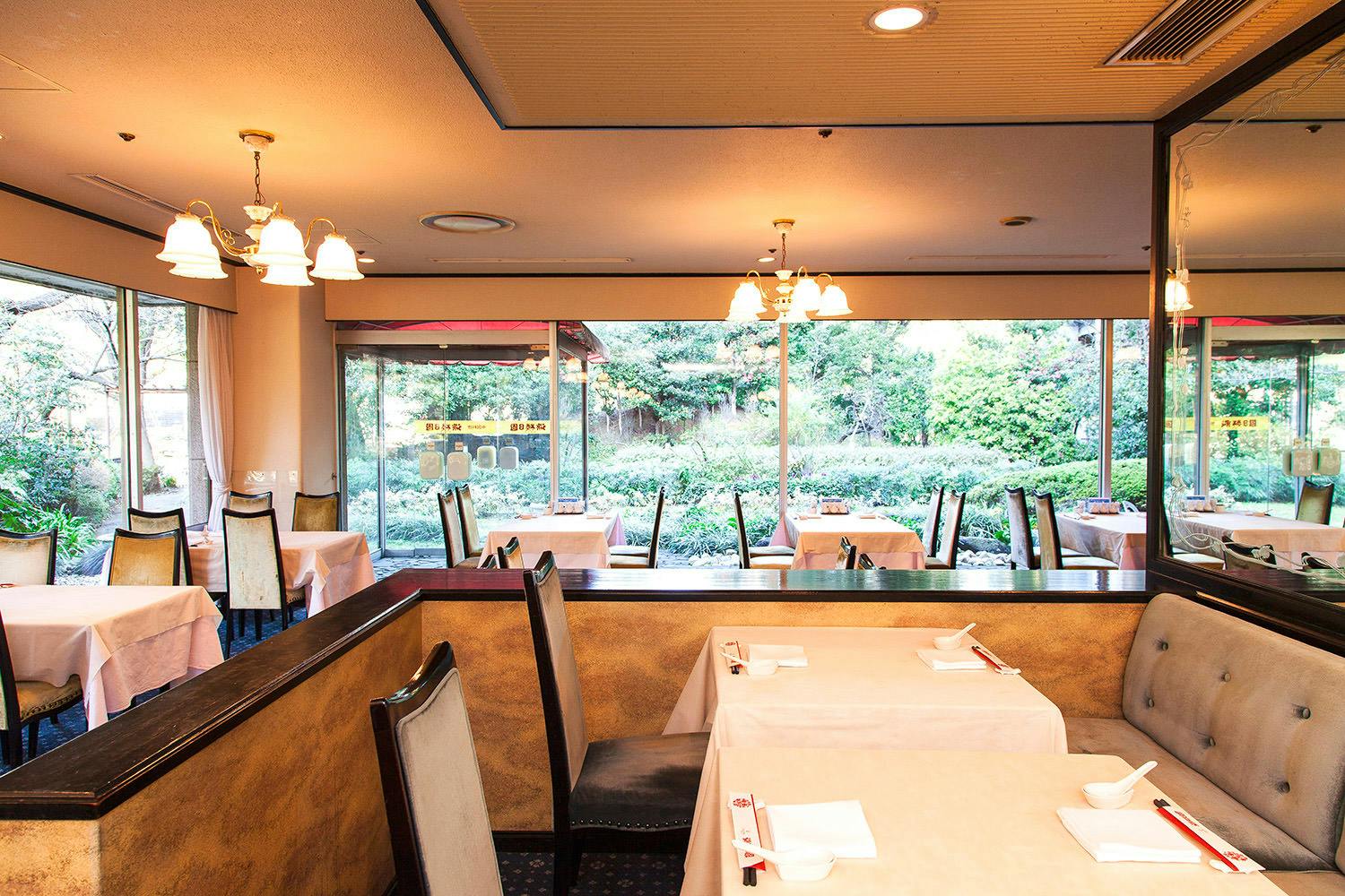 �������� ���O�����^�����v�����X�z�e��