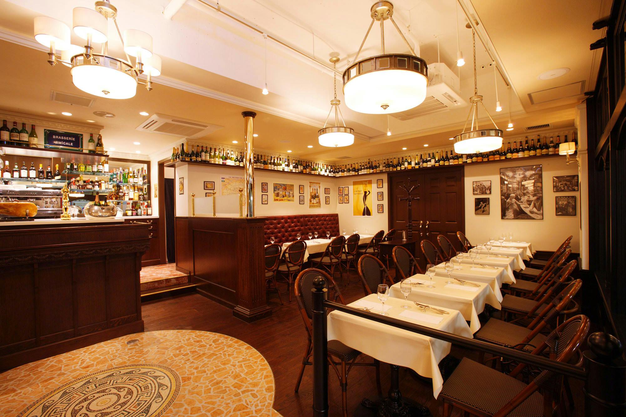 Brasserie Amicale �i�u���b�X���[ �A�~�J���j