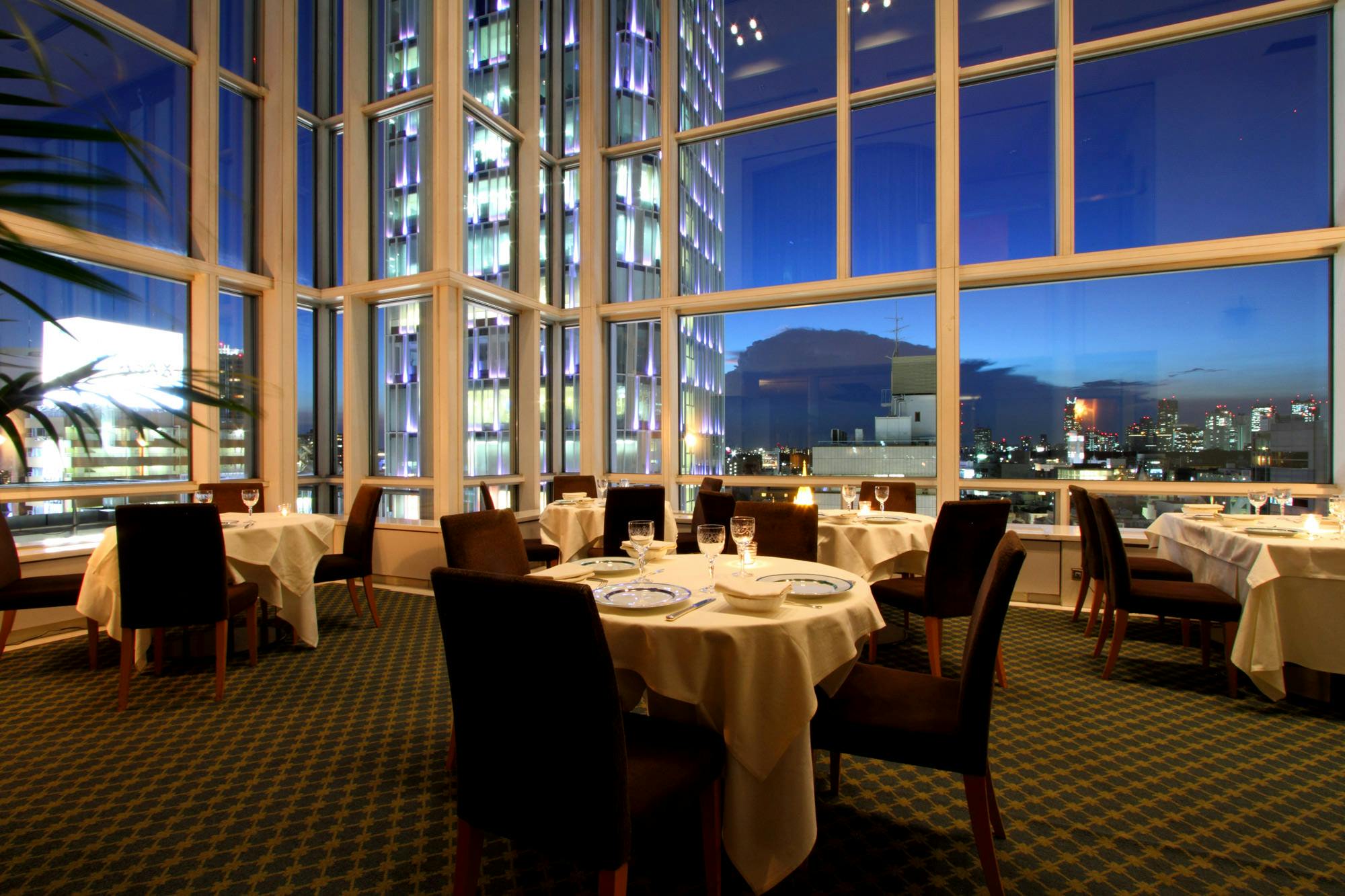 Restaurant Lounge Unclehat