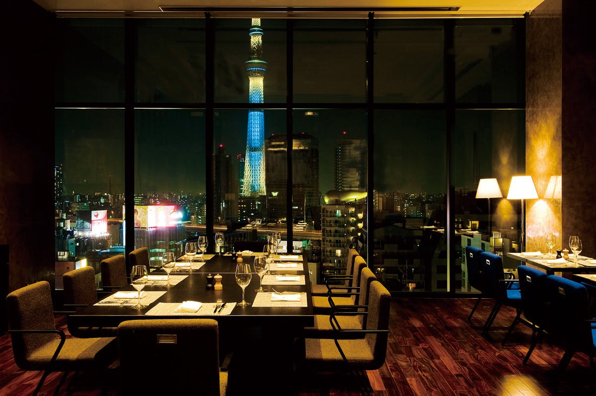 R restaurant & bar�^�U�E�Q�[�g�z�e������byHULIC 13�K