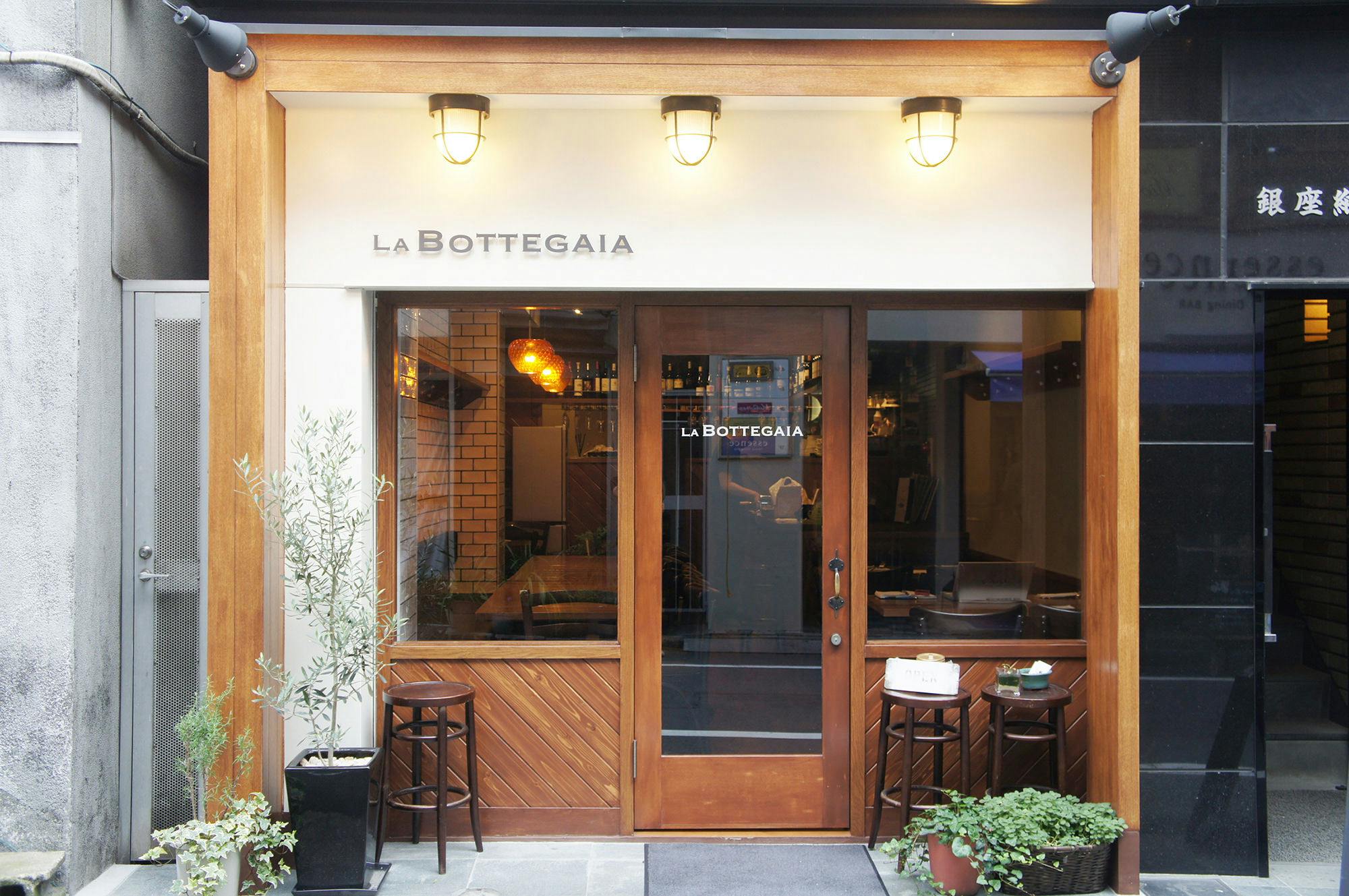 築地お花見22 築地 情緒あふれる桜景色を満喫 お花見おすすめ人気スポット30選 一休 Comレストラン