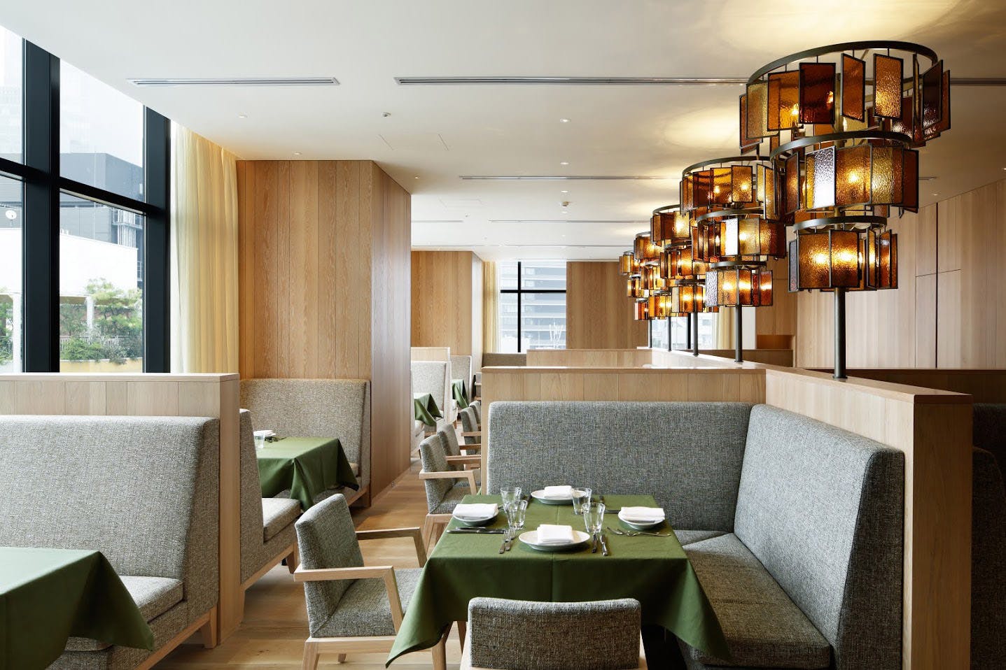 37 Quality Meats�i37�N�H���e�B�[�~�[�c�j