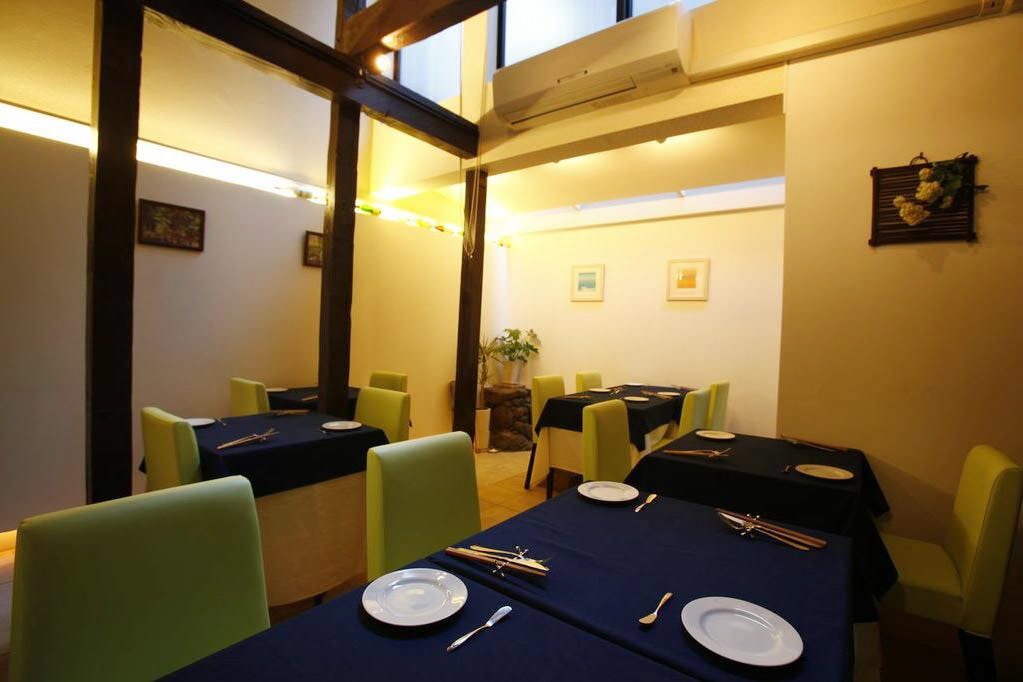 restaurant �M