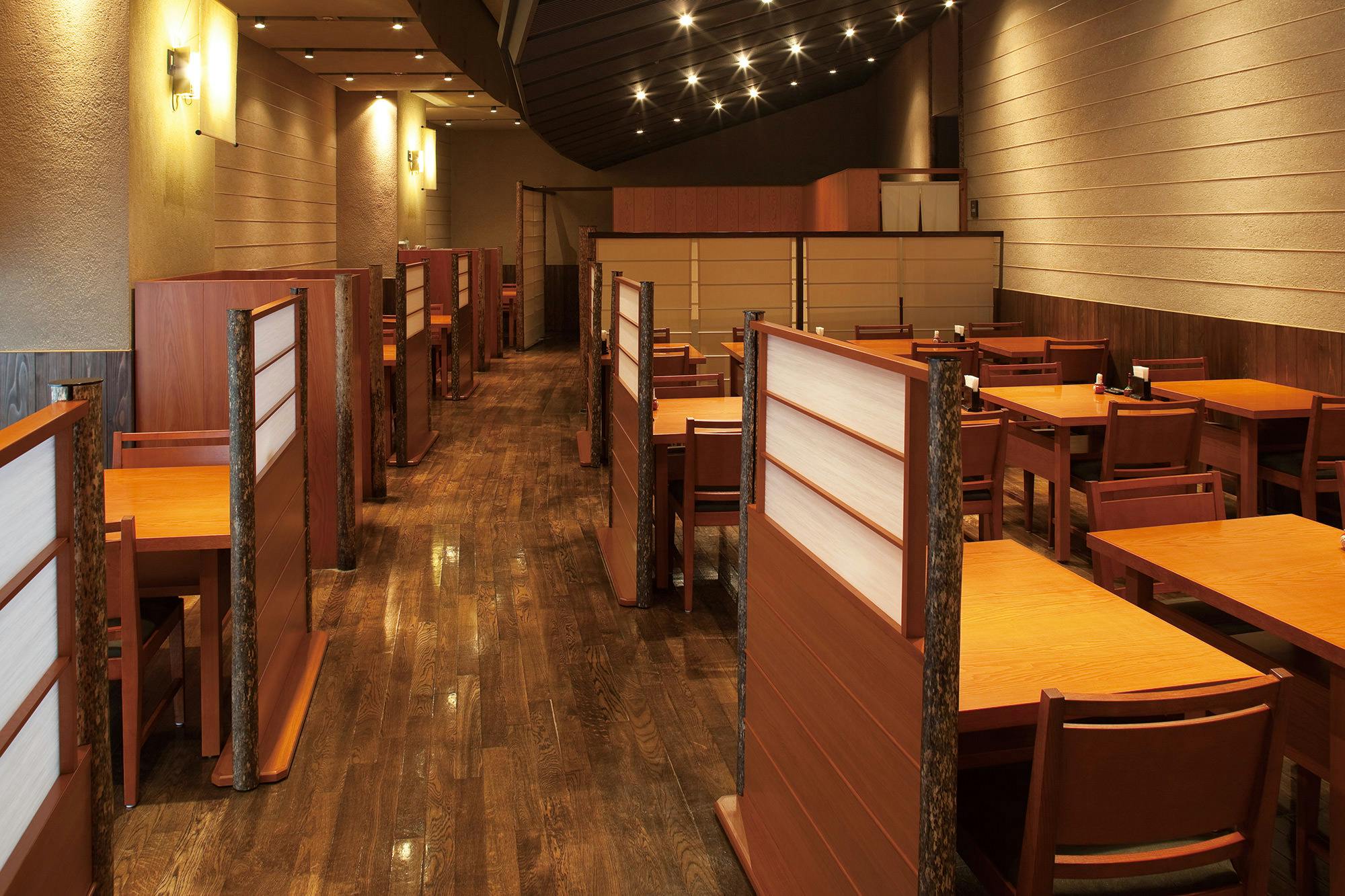 �a�H�� ��^�z�e���O�����h�A�[�N������