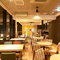common cafe 新宿東口店