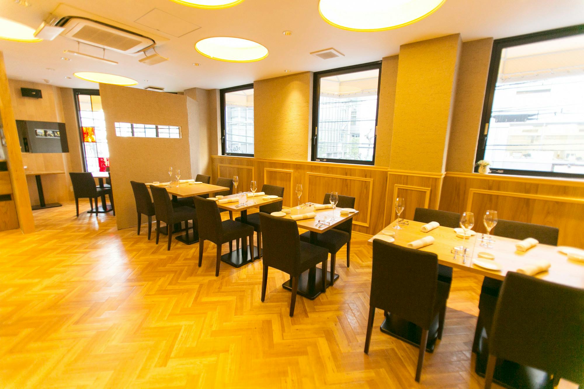 オペラ ドメーヌ高麗橋 大阪 中之島 人気スポット 一休 Com