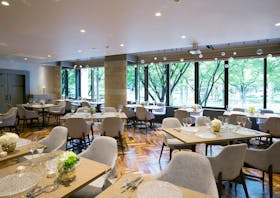 リリィ Lily ザ タワーホテル ナゴヤ フランス料理 一休 Comレストラン