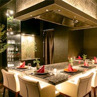 鉄板焼 THE VILLAGE OSAKA