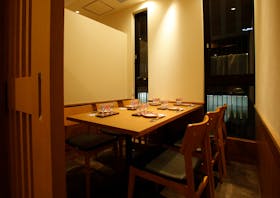 和食日和 おさけと 神田御茶ノ水 ワショクビヨリ オサケトカンダ オチャノミズ 新御茶ノ水 全国の日本酒と会席料理 一休 Comレストラン