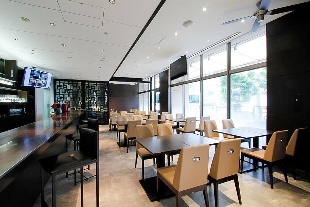 Cafe �� Dining HARUHORO�^�z�e��JAL�V�e�B�H�c ����
