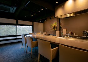 宮川町さか ミヤガワチョウサカ 祇園四条 洋風割烹料理 一休 Comレストラン 宮川町さか ミヤガワチョウサカ 祇園四条 洋風割烹料理 一休 Comレストラン