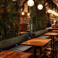 アジア×エスニックダイニング 新宿ランブータン