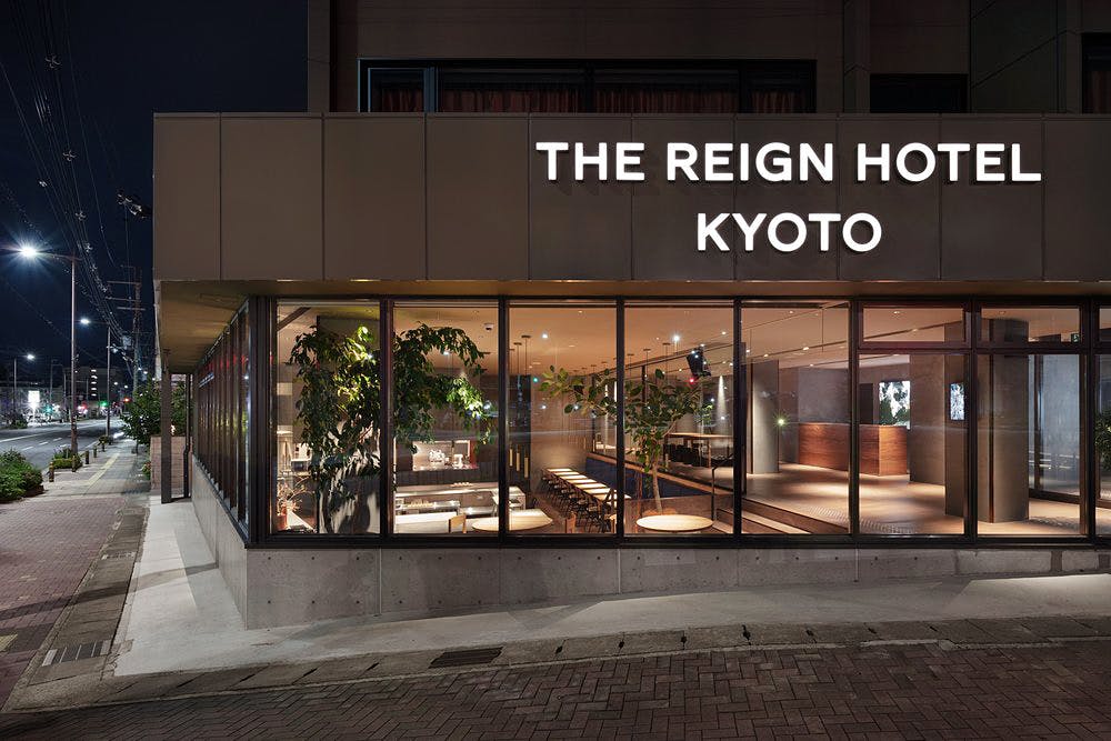 Restaurant & Cafe�^THE REIGN HOTEL KYOTO