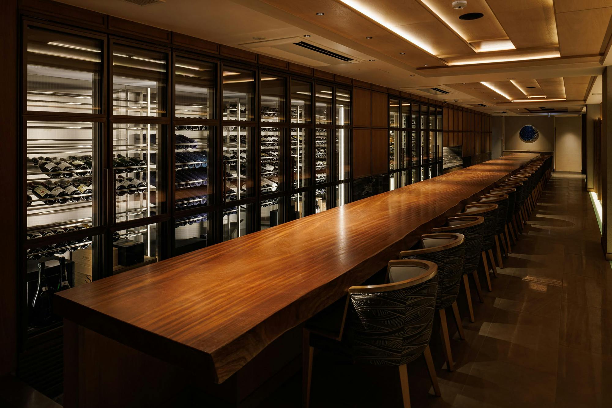 WINE BISTRO by plein ���s�_��