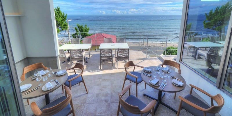 海 が 見える レストラン 横浜